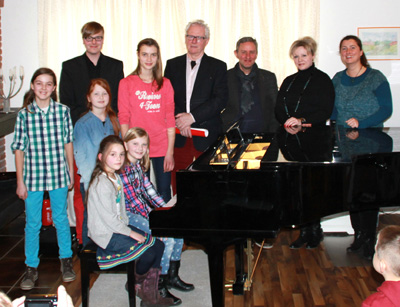 Gruppenfoto vom Schülervorspiel 2013